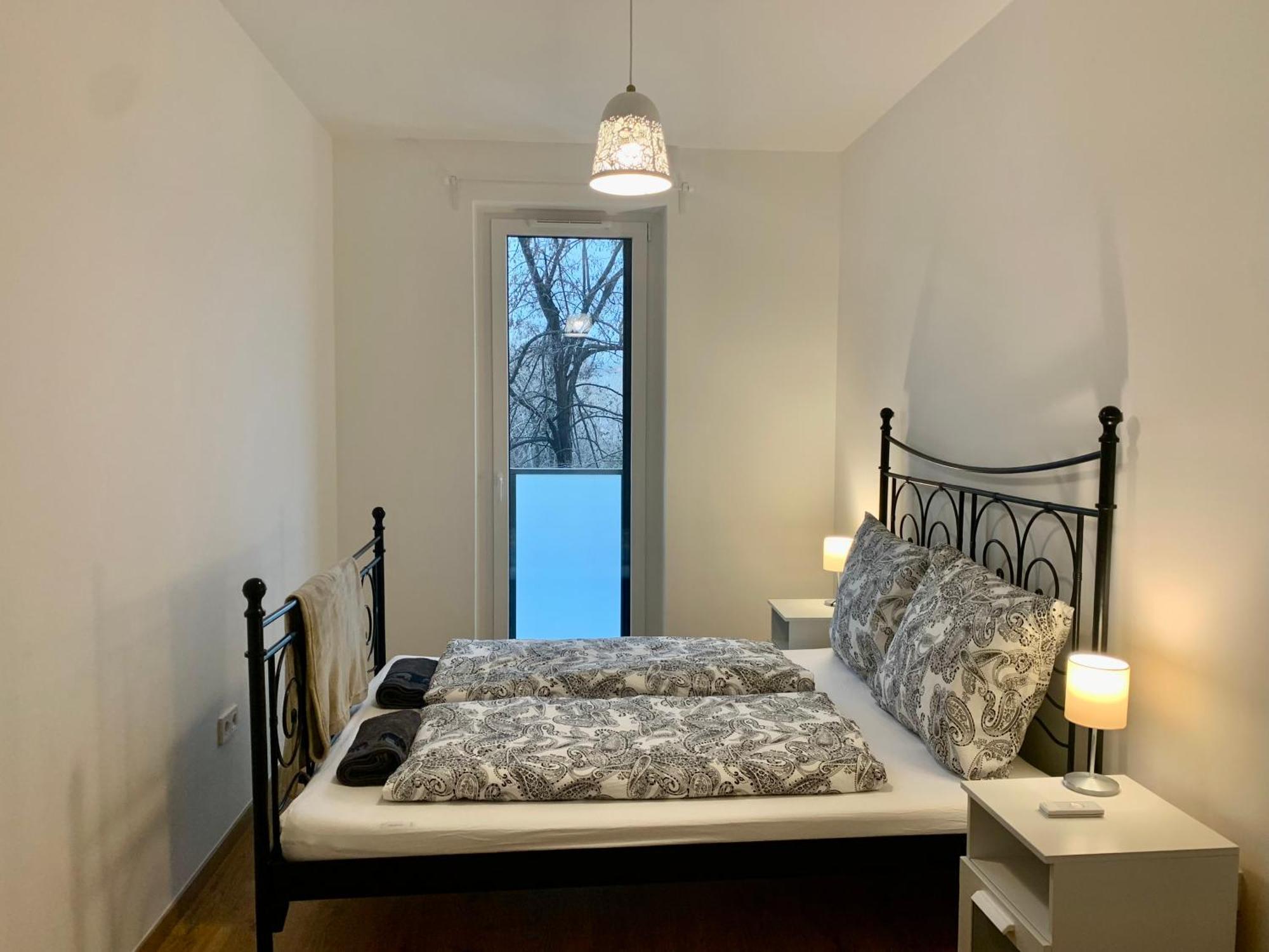 Westside Residence Apartment - Modern & Peaceful - Free Garage! Budapest Luaran gambar
