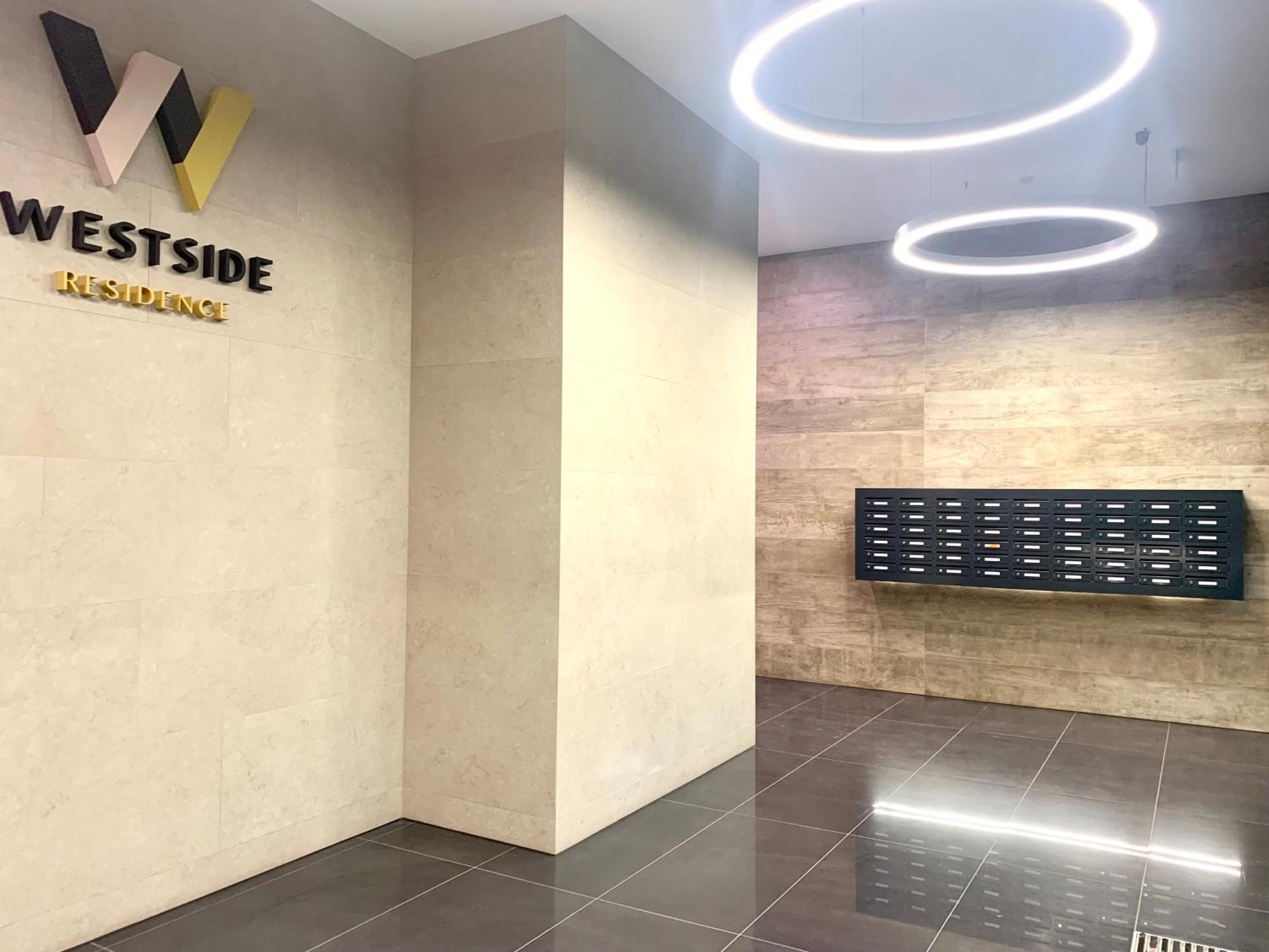 Westside Residence Apartment - Modern & Peaceful - Free Garage! Budapest Luaran gambar