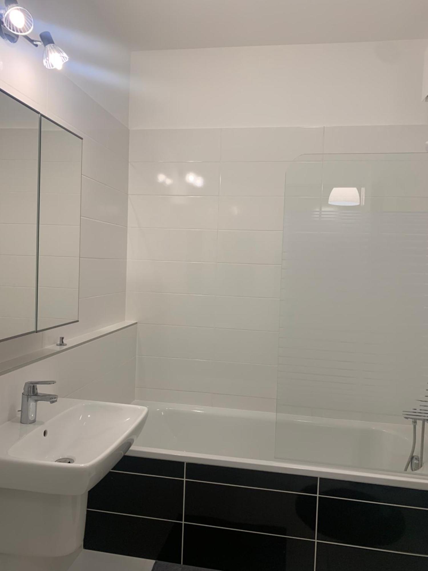 Westside Residence Apartment - Modern & Peaceful - Free Garage! Budapest Luaran gambar