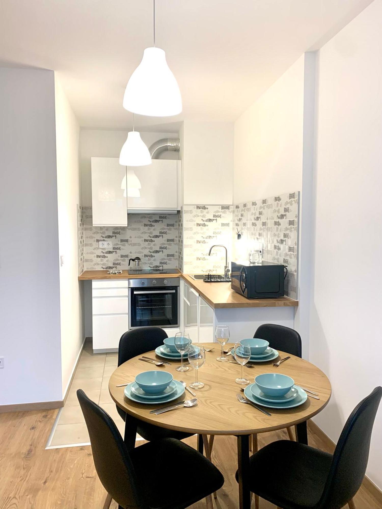 Westside Residence Apartment - Modern & Peaceful - Free Garage! Budapest Luaran gambar